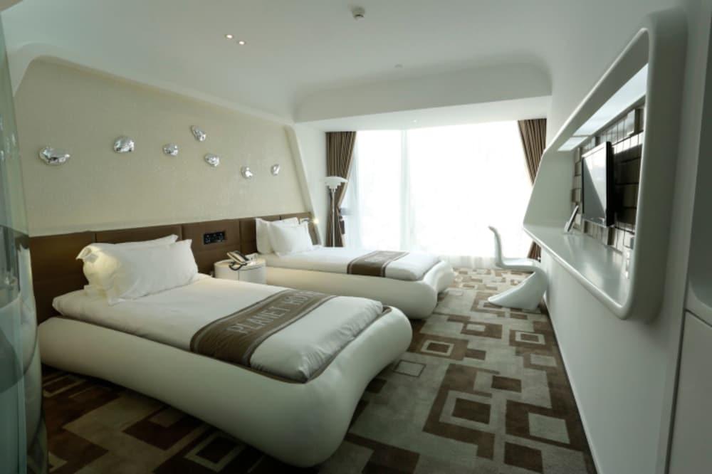 Guangzhou Planet Hotel מראה חיצוני תמונה