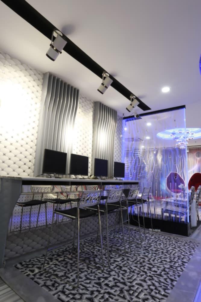 Guangzhou Planet Hotel מראה חיצוני תמונה