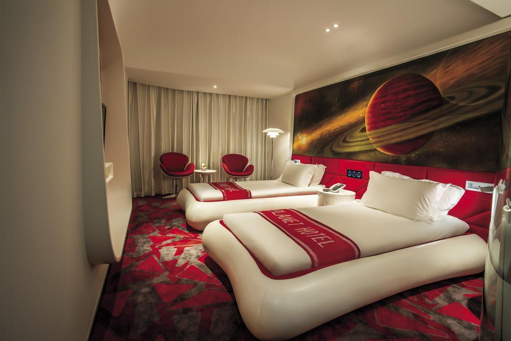 Guangzhou Planet Hotel חדר תמונה